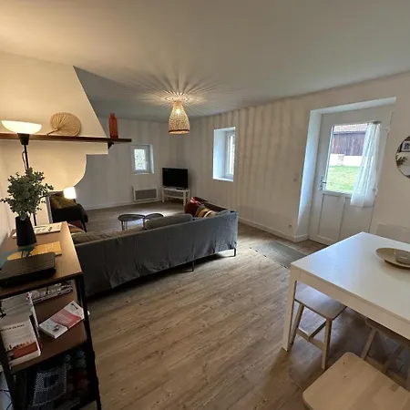 Maison Perouge Hébergement de vacances