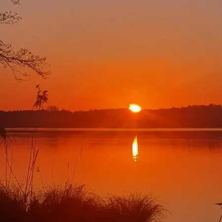 Maison Perouge 度假居 *