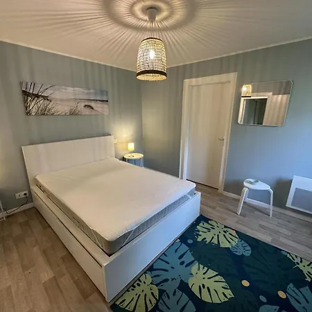 Maison Perouge 苏斯通