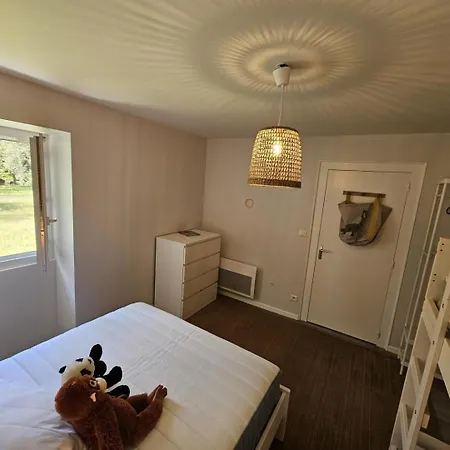 Maison Perouge * 苏斯通