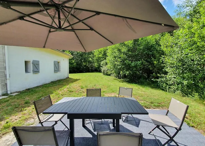 בית נופש Maison Perouge *