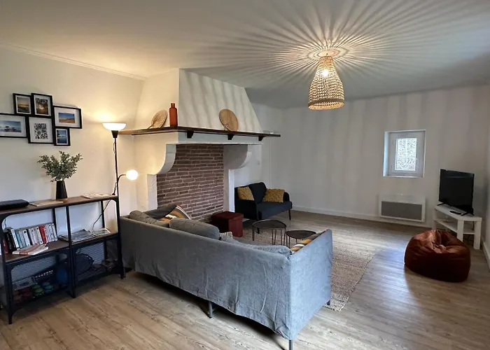 Maison Perouge בית נופש