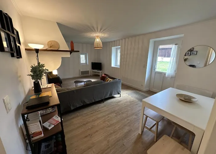 Maison Perouge בית נופש